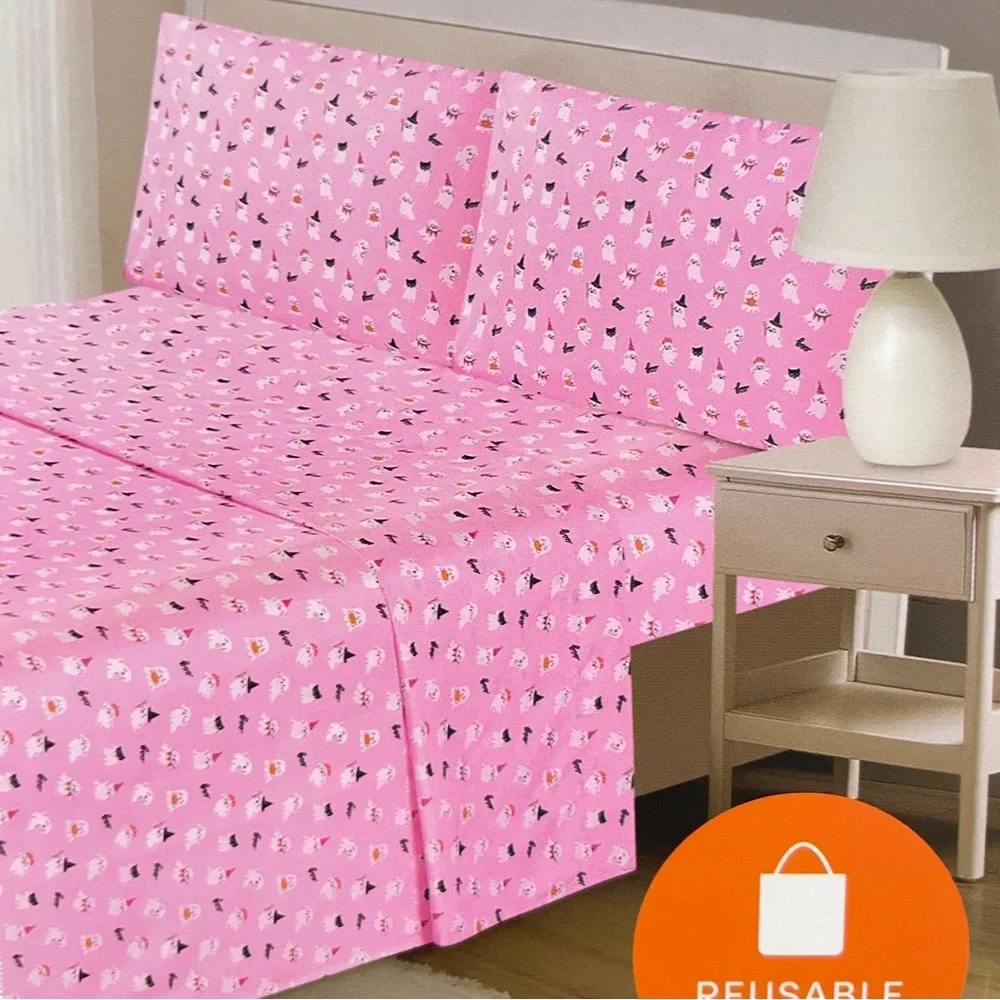 NEW Boos & Bones Pink Halloween Ghost Queen 5 Piece Sheet Set with Reusable Tote